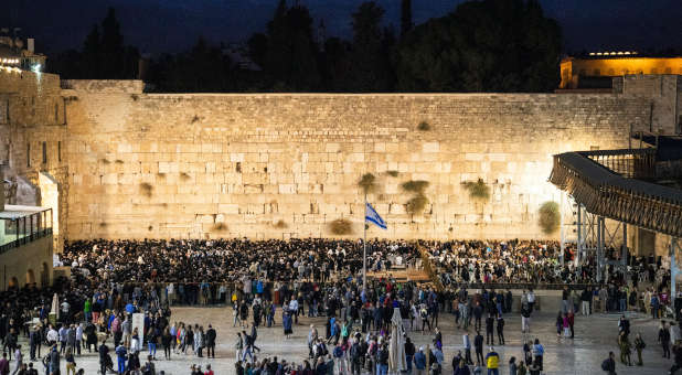 3 Ways to Pray for the Peace of Jerusalem