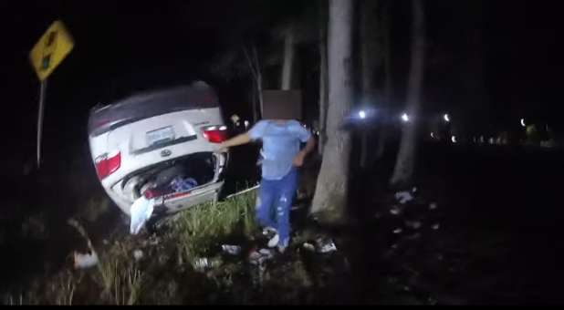 Virginia Deputy Single-Handedly Saves Woman Pinned Under Overturned Vehicle