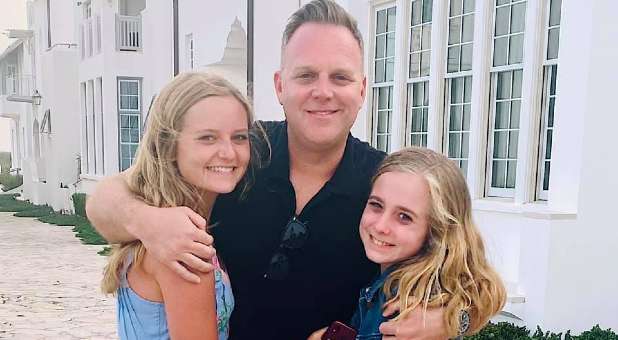 Matthew West Apologizes for Satire After Social Media Condemns Its Purity Culture Message