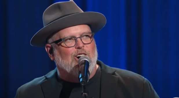 WATCH: MercyMe Brings Smash Hit ‘I Can Only Imagine’ to Grand Ole Opry Stage