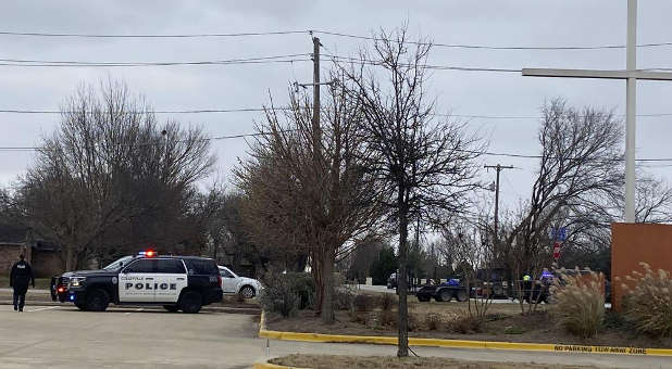 Texas Synagogue Update: Gunman Releases One Hostage, Standoff Remains