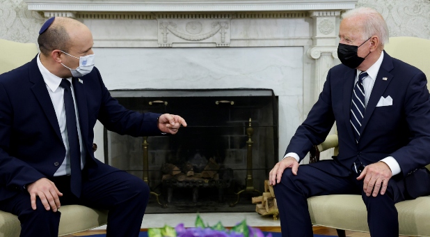 U.S. President Joe Biden and Israel's Prime Minister Naftali Bennett chat during a meeting in the Oval Office at the White House in Washington, U.S. August 27, 2021