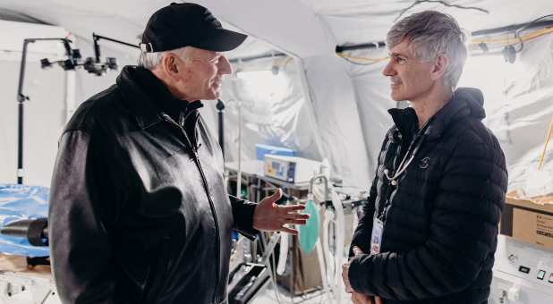 Franklin Graham (L) visits Samaritan's Purse field hospital in Lyiv, Ukraine.