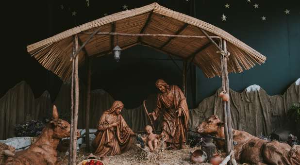 Bible Verse of the Day, Dec. 25th: Advent Season, Luke 2:1-20