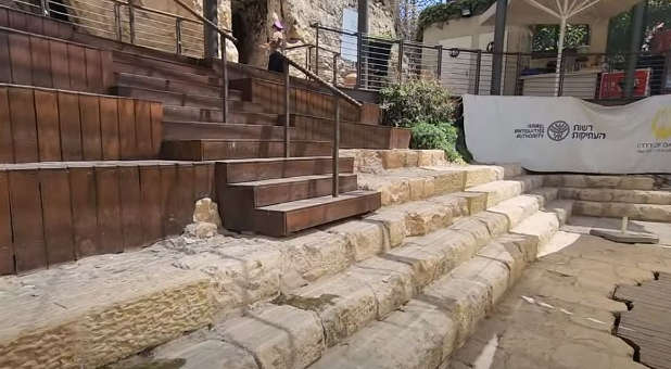 Have the Steps Where Jesus Healed a Blind Man Been Discovered?