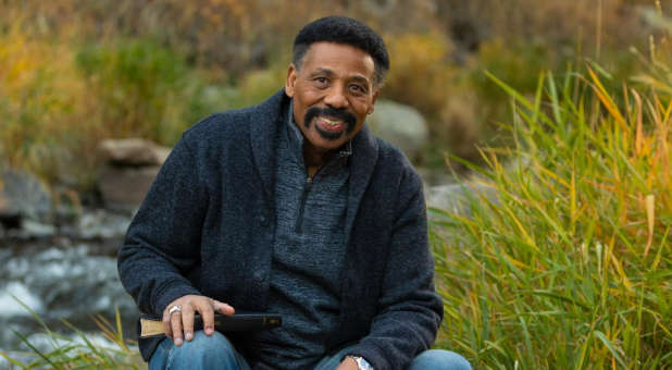 Pastor Tony Evans