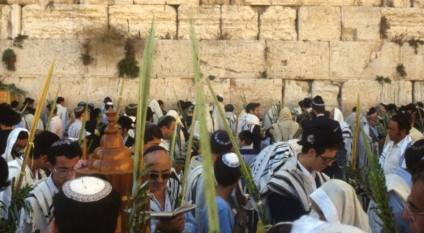 Building Bridges: Unifying Christians and Jews During Feast of Tabernacles