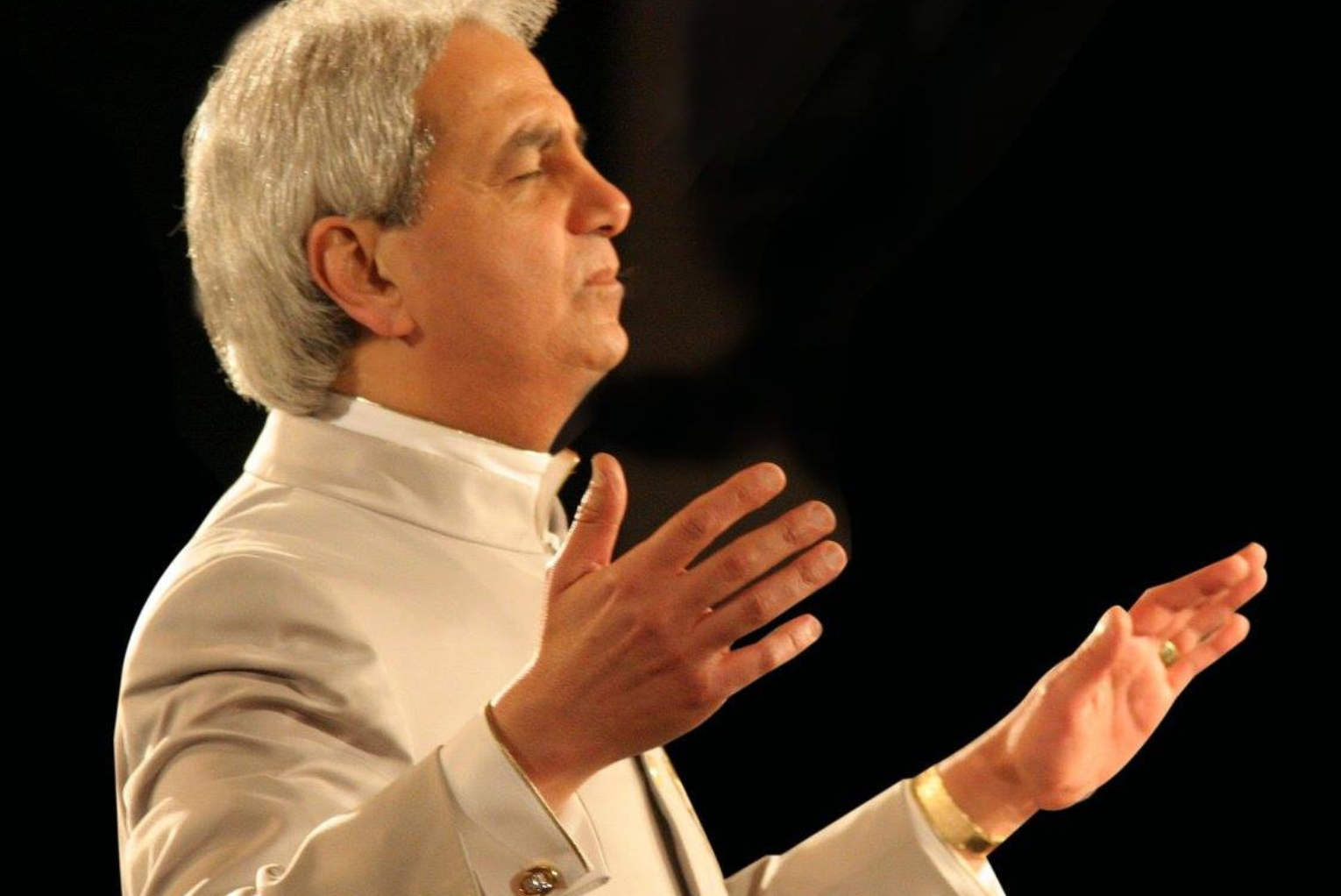 Benny Hinn’s Prayer For His Critics: ‘We Forgive and Love’