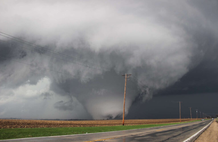 ‘Please Pray for Us’: Deadly Flooding, 15 Tornadoes Ravage Parts of the Midwest