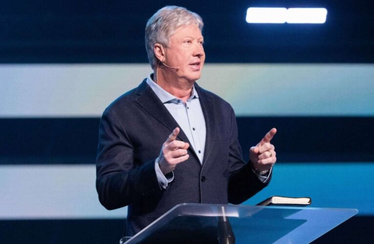 Morning Rundown: BREAKING NEWS: Robert Morris Resigns From Gateway Church