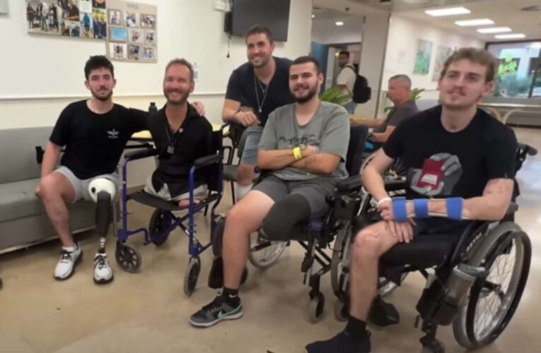 Nick Vujicic Visits, Inspires Israel’s Wounded Soldiers