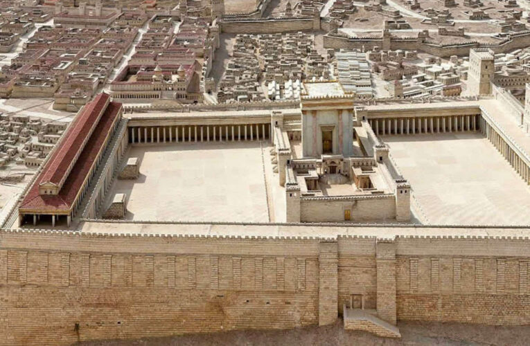 Trumpets Sound on Temple Mount for the First Time in 2,000 Years